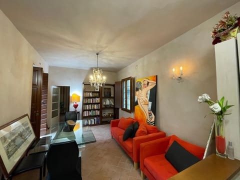 Library, Living room, Seating area