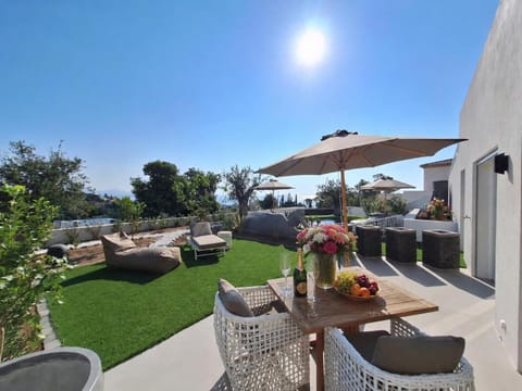Patio, Garden view, Sea view