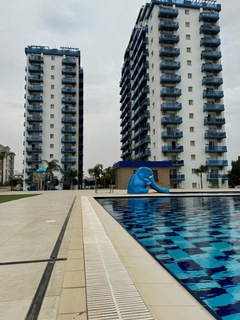 Property building, Pool view, sunbed