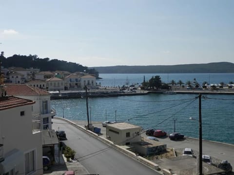 Pylos before midnight Apartment in Messenia