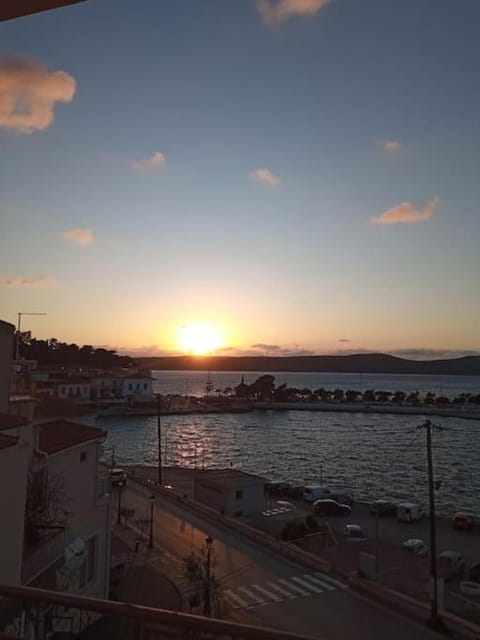 Pylos before midnight Apartment in Messenia