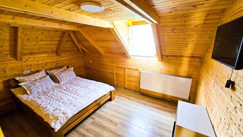 Bedroom, wardrobe