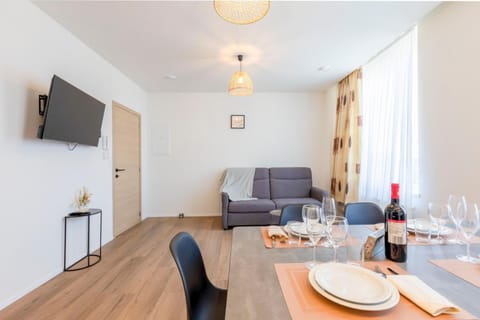 Ereva Seaside 2 bedroom duplex modern apartment Apartment in Ostend