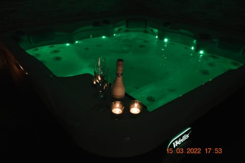 Hot Tub