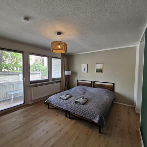 Bed, Photo of the whole room