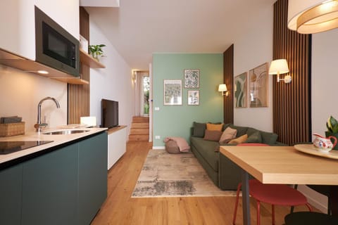 Kitchen or kitchenette, Living room, Dining area