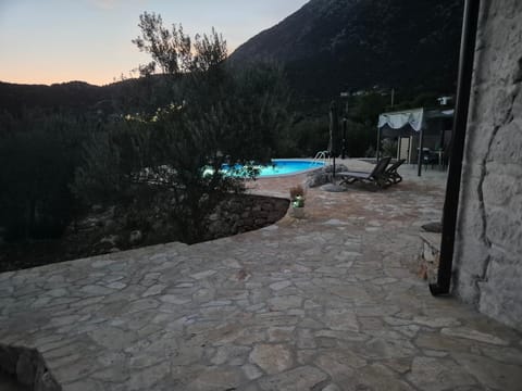 Balcony/Terrace, Seating area, Swimming pool