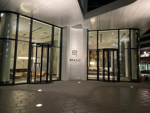 Property building, Facade/entrance