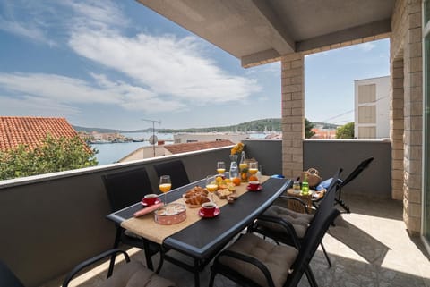 Apartment Biser mora Apartment in Šibenik-Knin County, Croatia