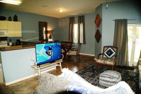 Las Verandas #107 close to Clayton's beach bar Apartment in South Padre Island