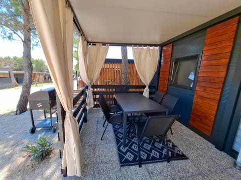 Luna Mobilehomes Campground/
RV Resort in Šibenik-Knin County, Croatia