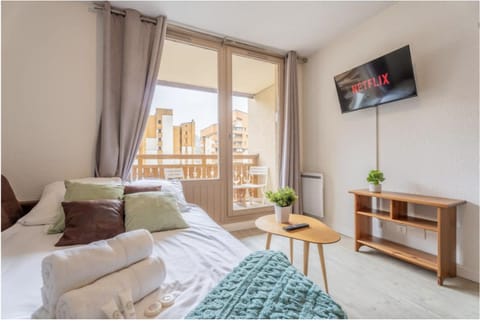 Ski In-Out - Heart of Val Thorens Beautiful View, WiFi Apartment in Val Thorens