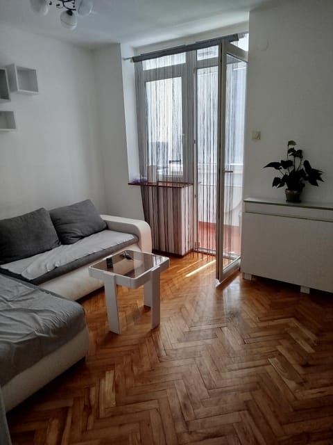 Apartman Sunshine Apartment in Novi Sad