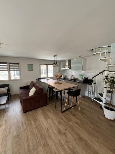 Appartement duplex cosy Saint Servan centre Apartment in St-Malo