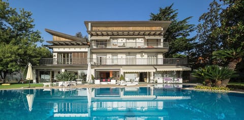 Property building, On site, Swimming pool