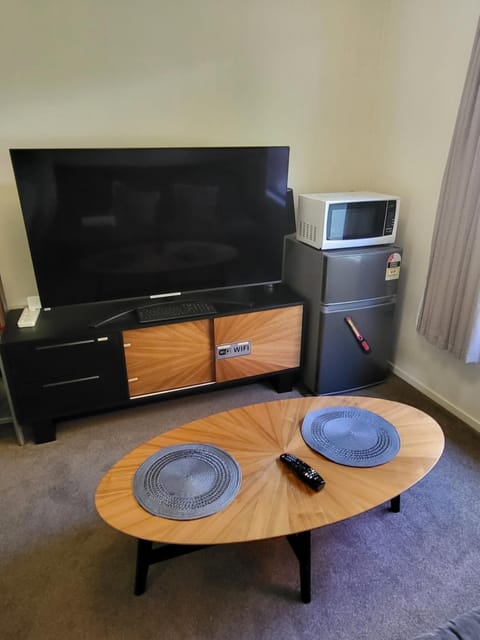 TV and multimedia, Evening entertainment