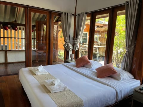 Ban Tha Ton Do Koh Yao noi Apartment in Krabi Changwat