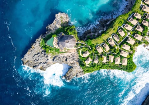 Property building, Natural landscape, Sea view