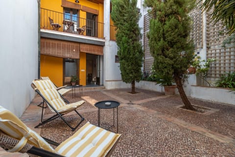 Property building, Patio, Inner courtyard view
