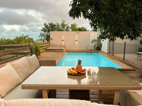 Balcony/Terrace, Pool view