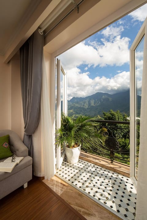 Natural landscape, View (from property/room), Balcony/Terrace, Mountain view