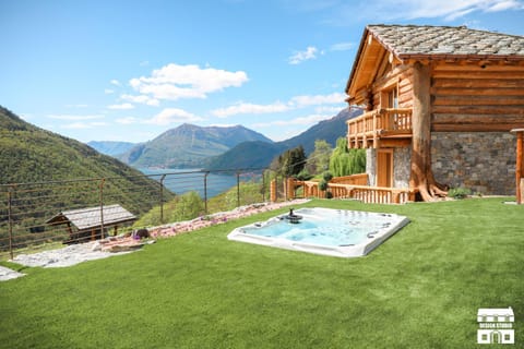Lake view, Pool view