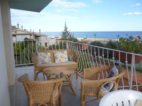 View (from property/room), Balcony/Terrace