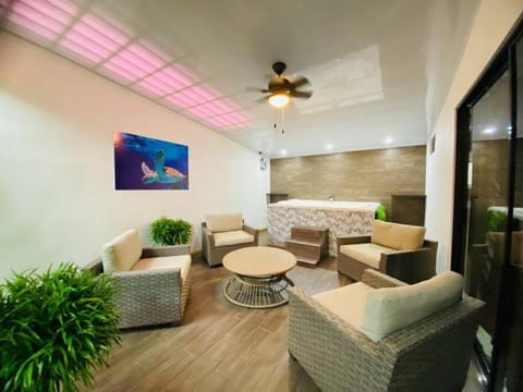 Hot Tub, Living room