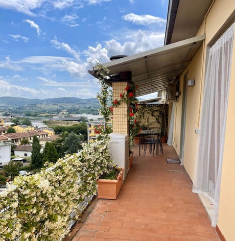 Natural landscape, Balcony/Terrace, Mountain view