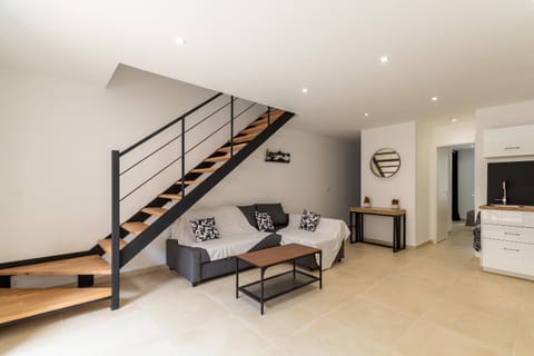 Maison familiale neuve House in Marseille