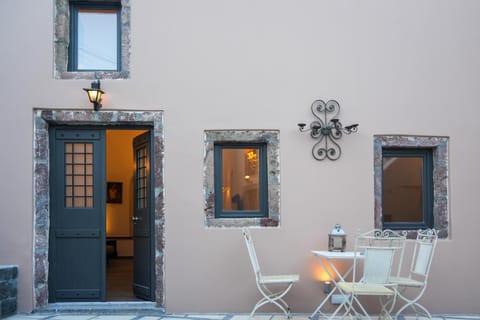 Inner courtyard view