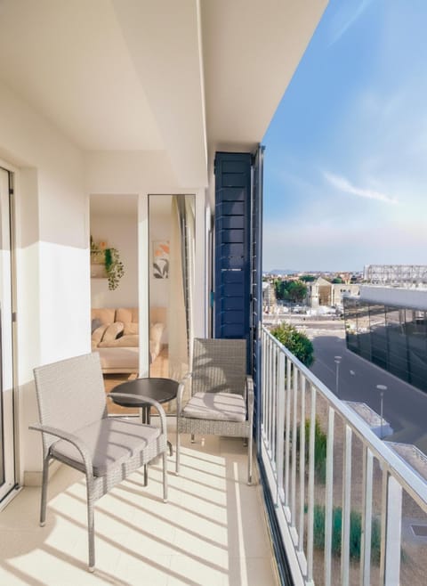 Day, View (from property/room), Balcony/Terrace, Seating area