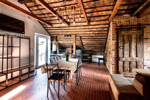 Living room, Seating area, Dining area, flat iron