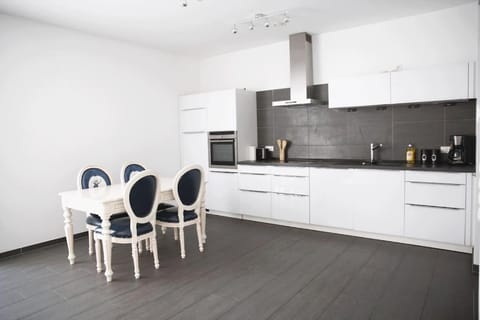 Modern & Bright 1BR Flat Apartment in Luxembourg
