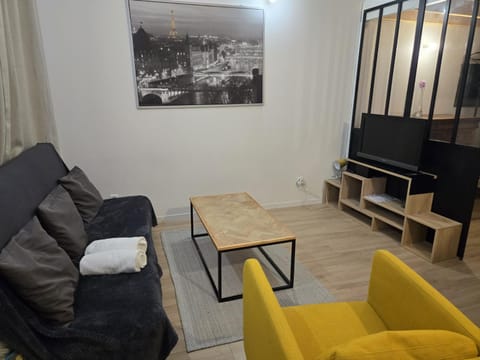 La mezzanine Rouennaise Apartment in Rouen