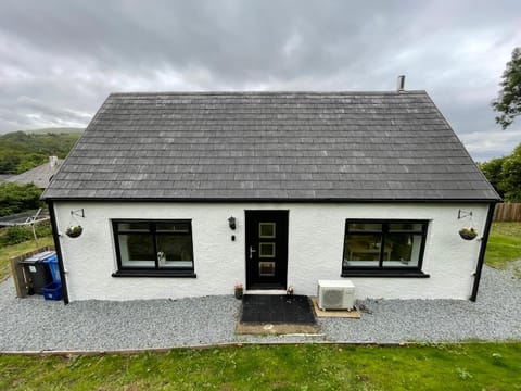 Rha Ha Cottage House in Scotland