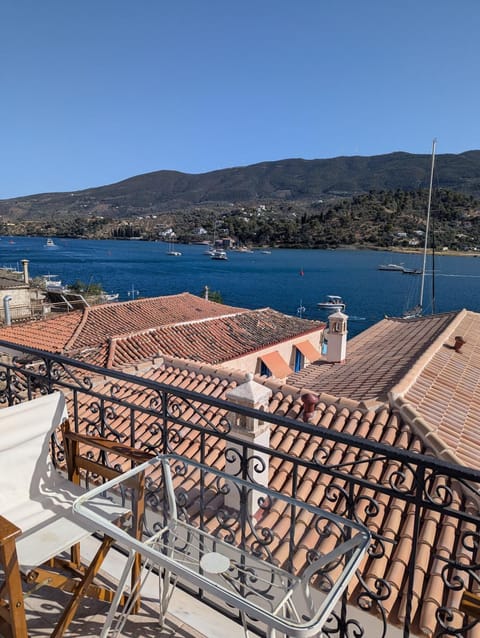 Day, Natural landscape, Balcony/Terrace, Dining area, Sea view