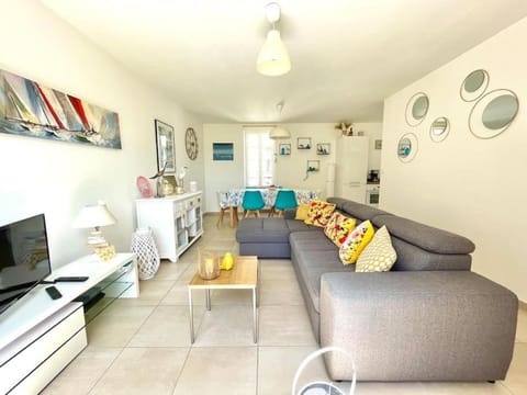 La P'ty'te Pause House in Arzon