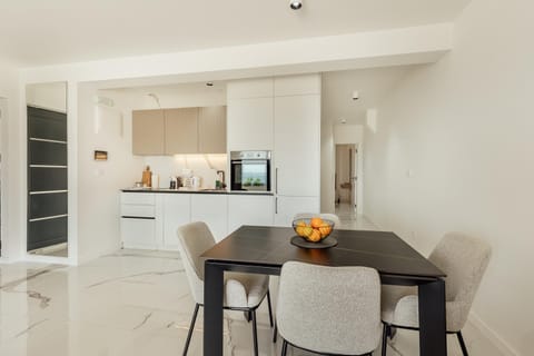 Savina Beachfront Oasis Apartment in Kotor Municipality