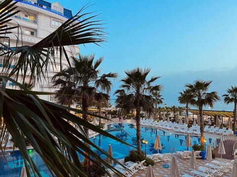Day, Natural landscape, Pool view, Sea view, Swimming pool