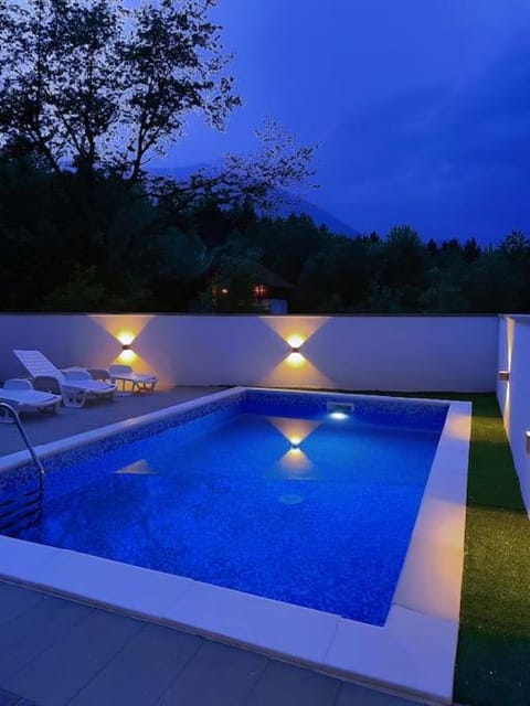 Kuća za odmor Vučjak Villa in Lika-Senj County