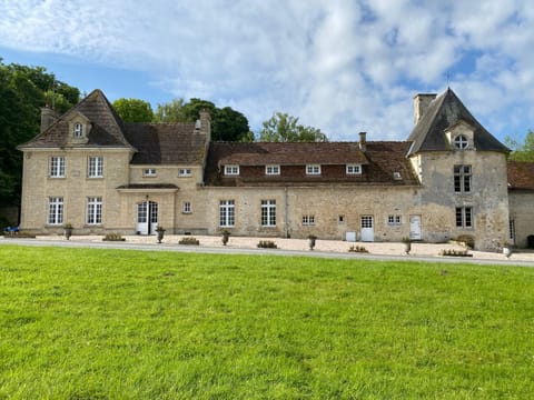 Property building, Landmark view