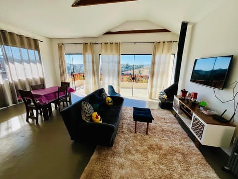 Communal lounge/ TV room, TV and multimedia