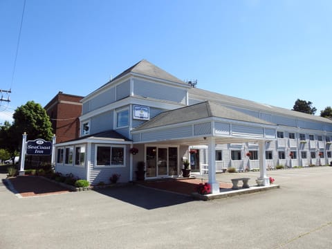 Facade/entrance, On site
