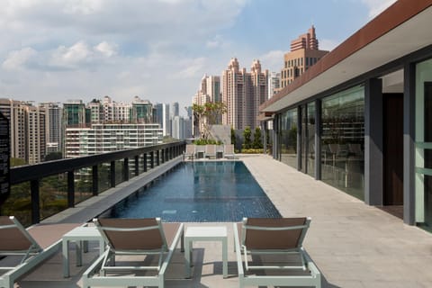 City view, Pool view, Swimming pool, sunbed, Internal: Not applicable to any particular room