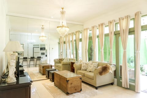 Seating area