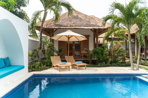 Property building, Swimming pool