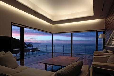 Living room, Sea view