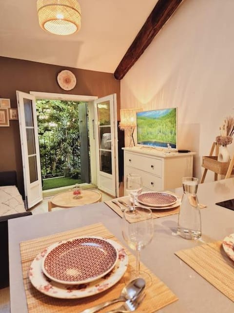 T2 Havre de paix nature cœur d Aix Apartment in Aix-en-Provence