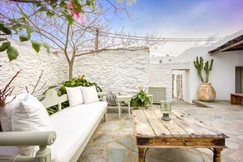 Garden, Balcony/Terrace